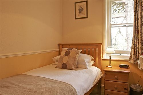 Bed & Breakfast Parklands 4*